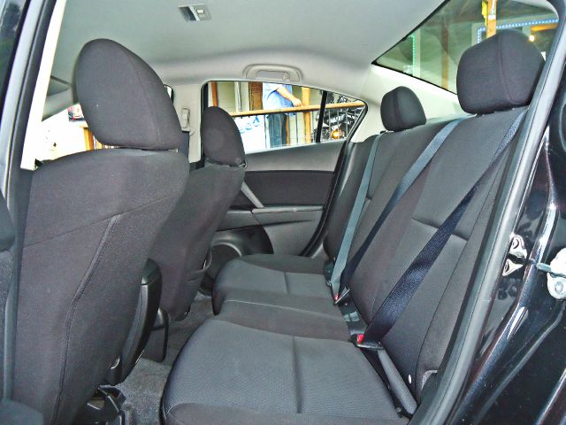 2011 Mazda Mazda3 SL 2500hd