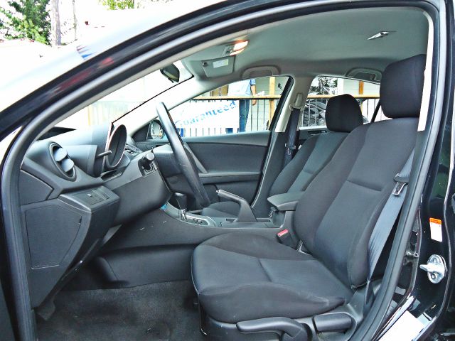 2011 Mazda Mazda3 SL 2500hd