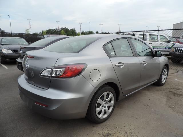 2013 Mazda Mazda3 Leather ROOF