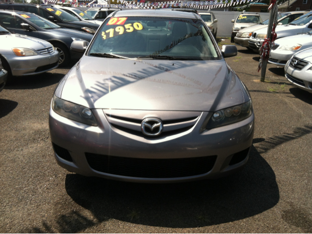 2007 Mazda Mazda6 4dr Sdn 2.4L FWD