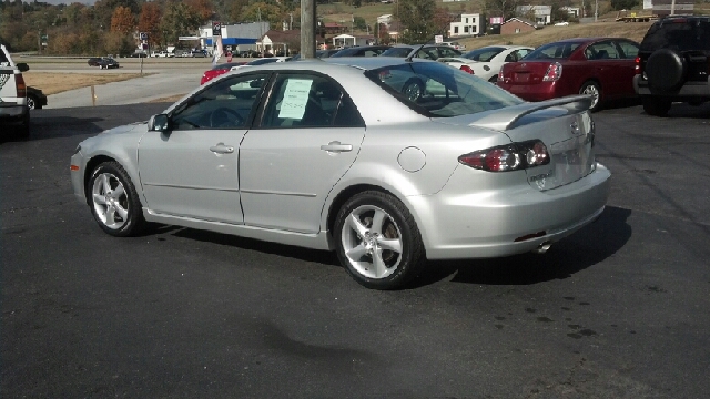 2008 Mazda Mazda6 4dr Sdn 2.4L FWD