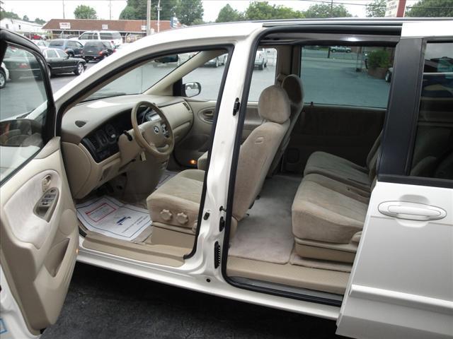 2000 Mazda MPV Unknown