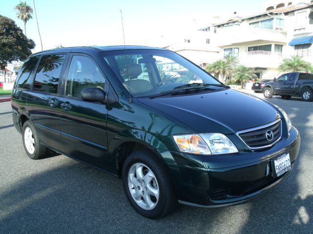 2000 Mazda MPV LW2