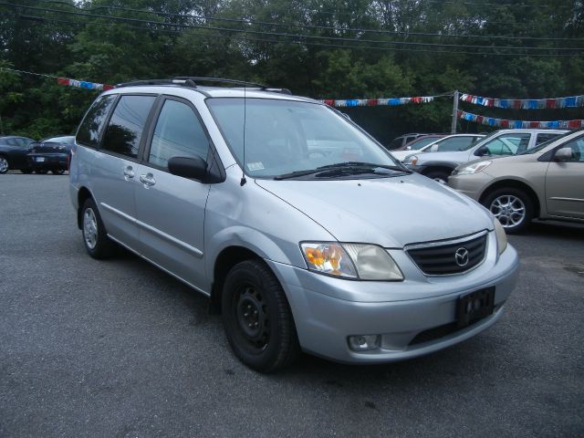 2001 Mazda MPV LW2