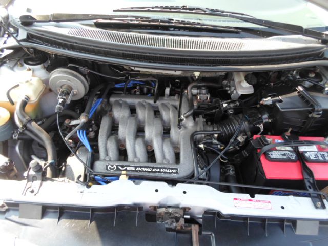 2001 Mazda MPV 4x4 Z85 Extended CAB