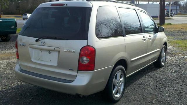 2002 Mazda MPV LW2