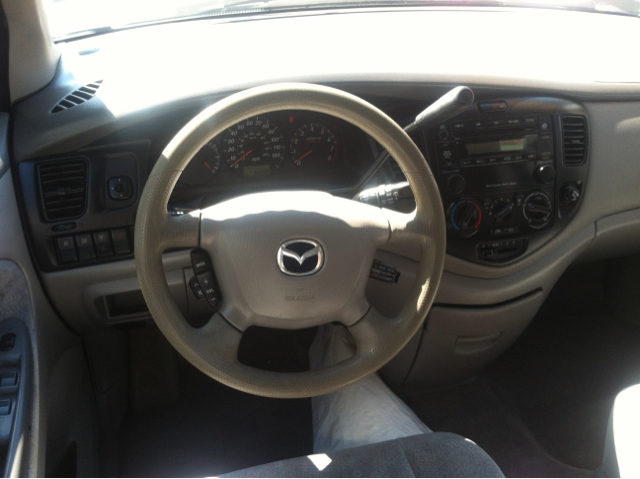 2002 Mazda MPV Unknown