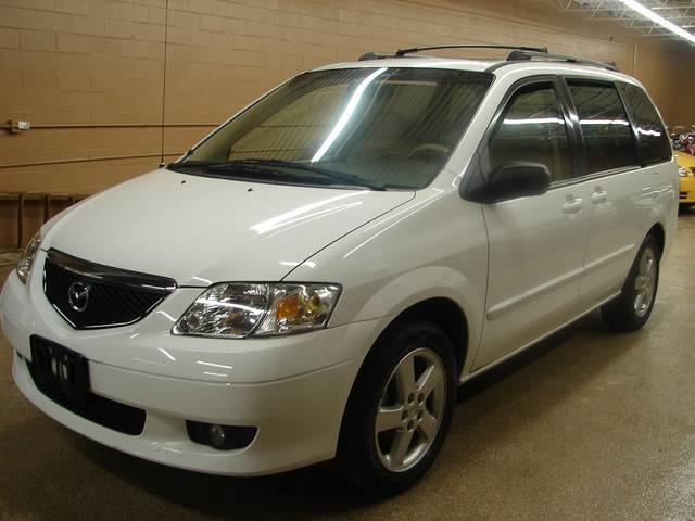 2002 Mazda MPV LW2