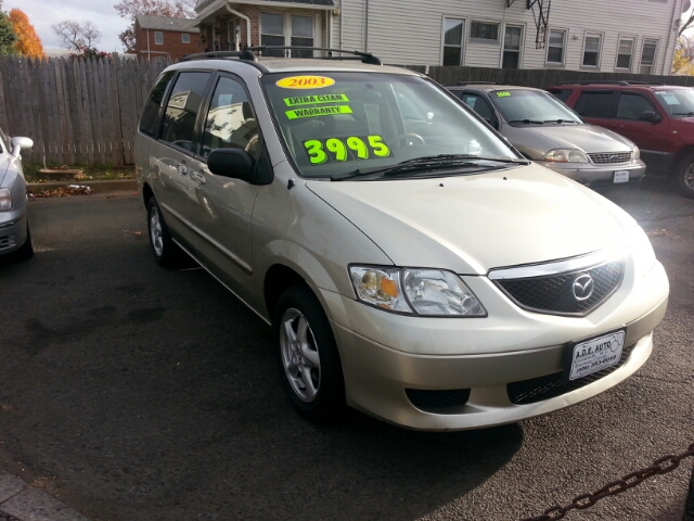 2003 Mazda MPV Quadcab Laramie