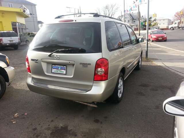 2003 Mazda MPV Quadcab Laramie