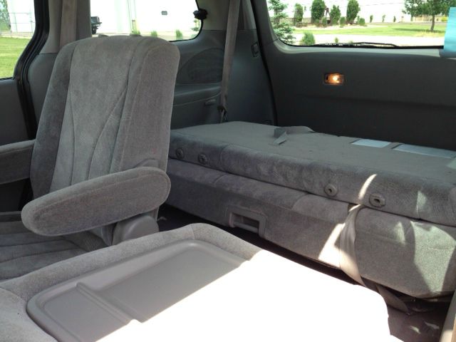 2003 Mazda MPV Unknown