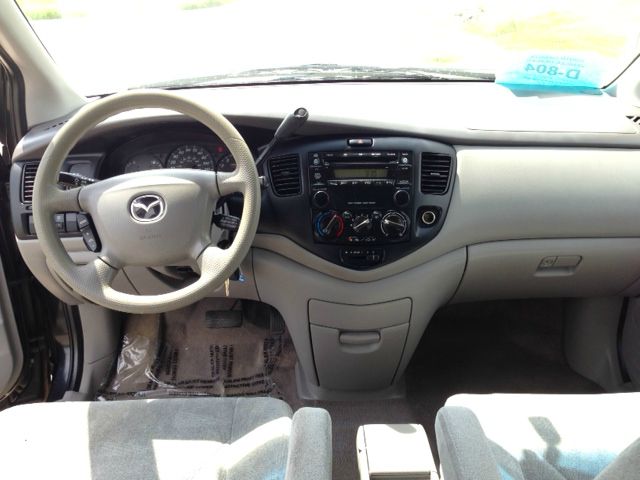 2003 Mazda MPV Unknown