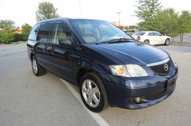 2003 Mazda MPV LW2
