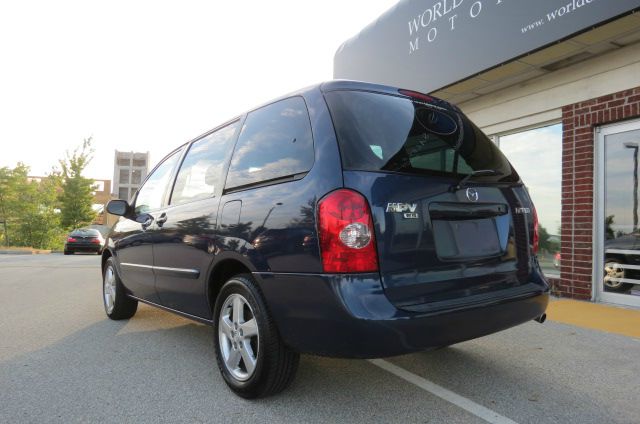 2003 Mazda MPV LW2