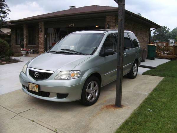 2003 Mazda MPV LW2