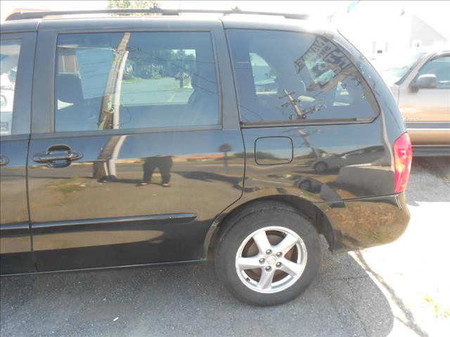 2003 Mazda MPV Elk Conversion Van