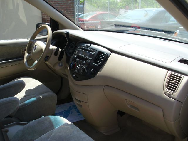 2003 Mazda MPV Unknown