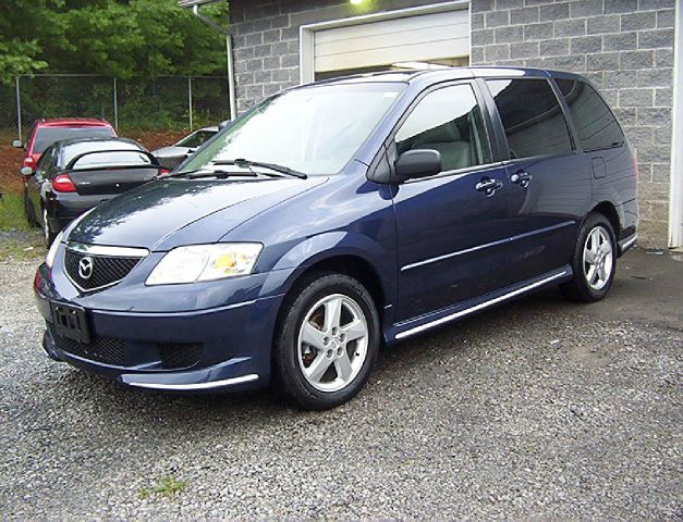 2003 Mazda MPV LW2