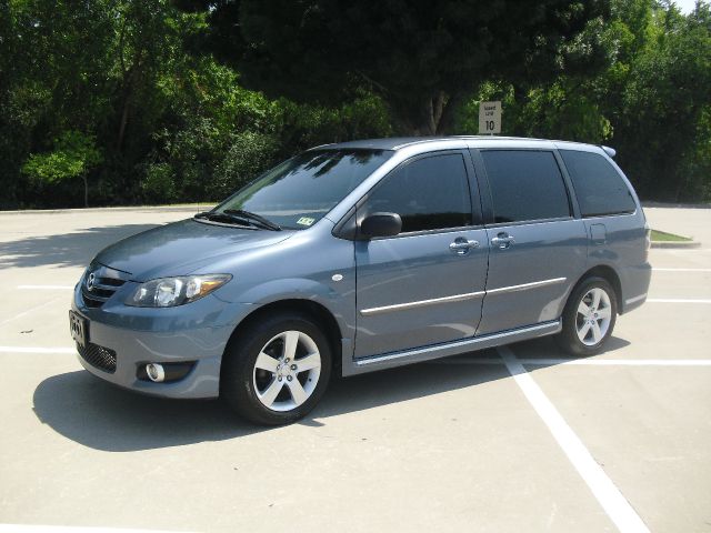 2004 Mazda MPV Unknown