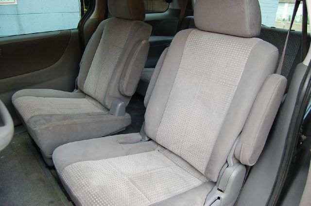 2005 Mazda MPV Elk Conversion Van