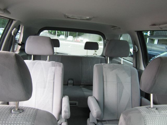 2006 Mazda MPV Elk Conversion Van