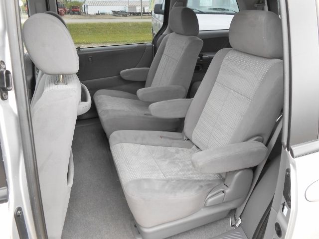 2006 Mazda MPV Elk Conversion Van