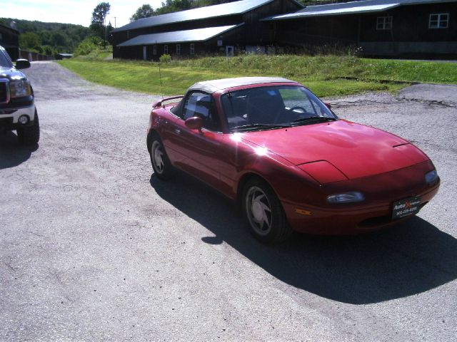1990 Mazda MX-5 Miata Base