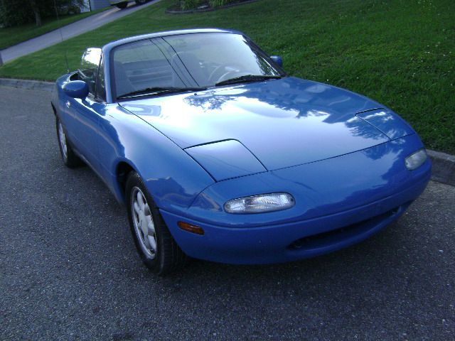 1990 Mazda MX-5 Miata Base