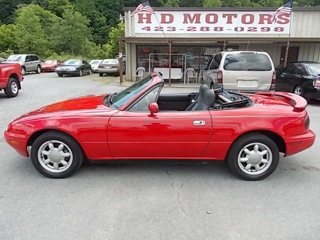 1990 Mazda MX-5 Miata Marlin