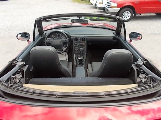 1990 Mazda MX-5 Miata Marlin