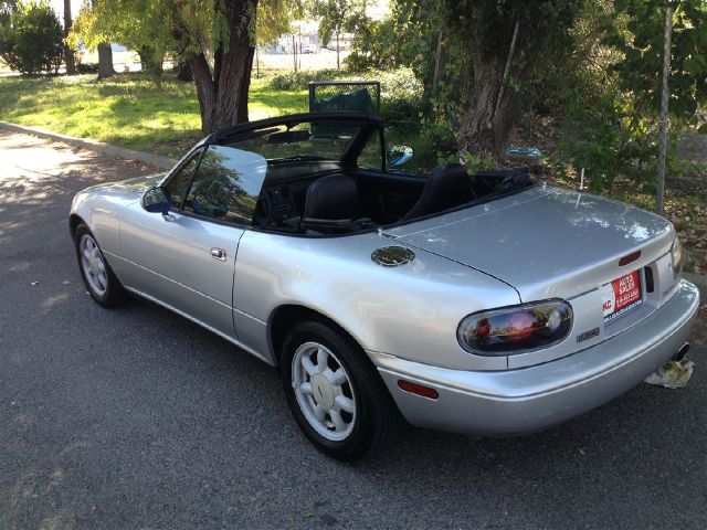1990 Mazda MX-5 Miata Base