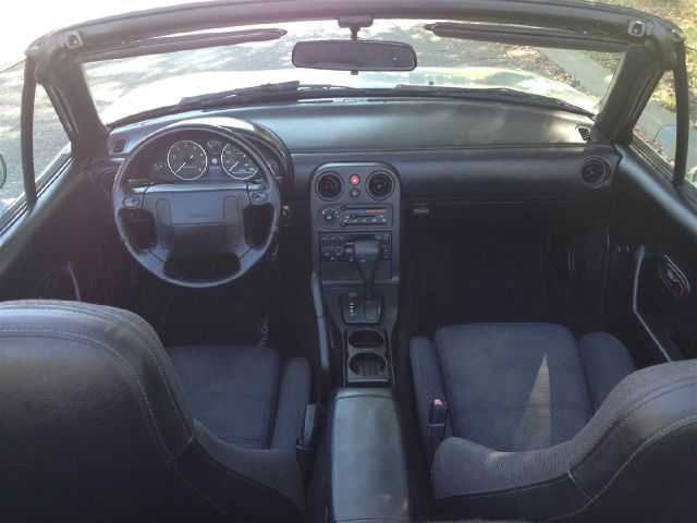 1990 Mazda MX-5 Miata Base