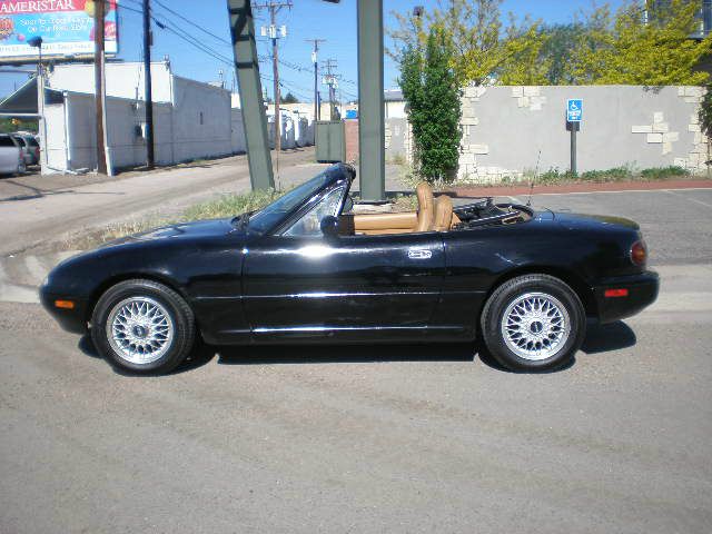 1992 Mazda MX-5 Miata Base