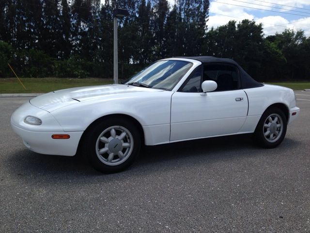 1992 Mazda MX-5 Miata 4dr 2.9L Twin Turbo AWD SUV
