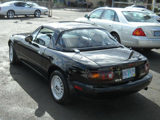 1993 Mazda MX-5 Miata Base