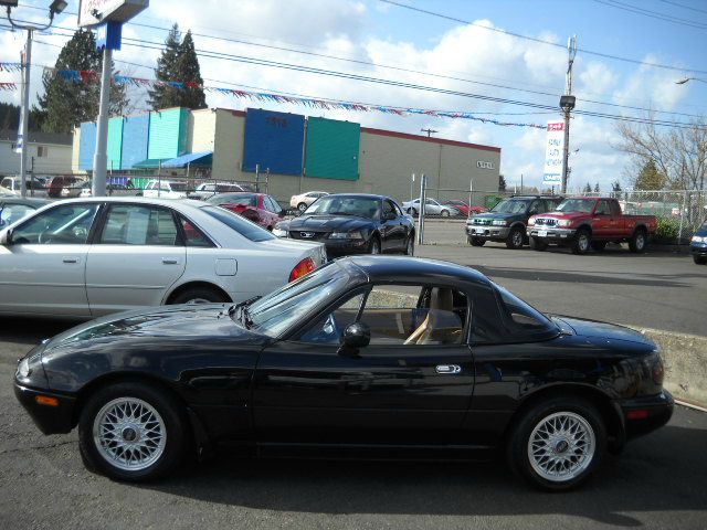 1993 Mazda MX-5 Miata Base