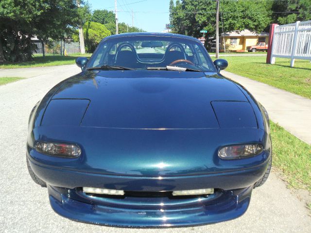 1995 Mazda MX-5 Miata Crewcab 4X4 Kingranch