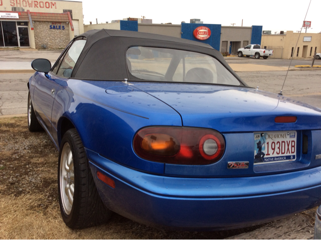 1995 Mazda MX-5 Miata Base XE GLE GXE