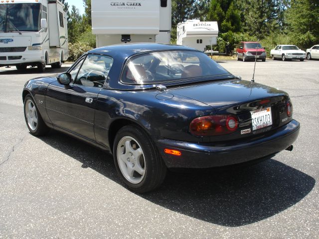 1996 Mazda MX-5 Miata Base XE GLE GXE