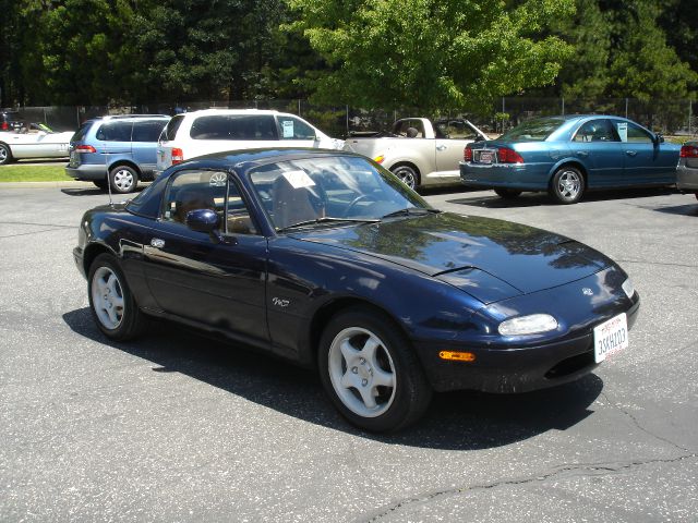 1996 Mazda MX-5 Miata Base XE GLE GXE