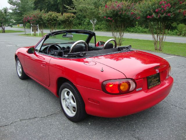1999 Mazda MX-5 Miata C320 Wagon