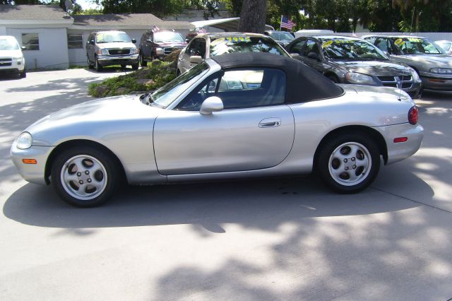 1999 Mazda MX-5 Miata Base