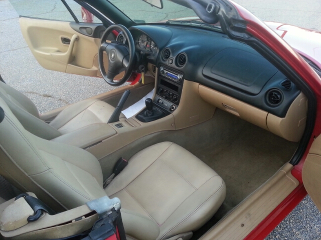 1999 Mazda MX-5 Miata Unknown