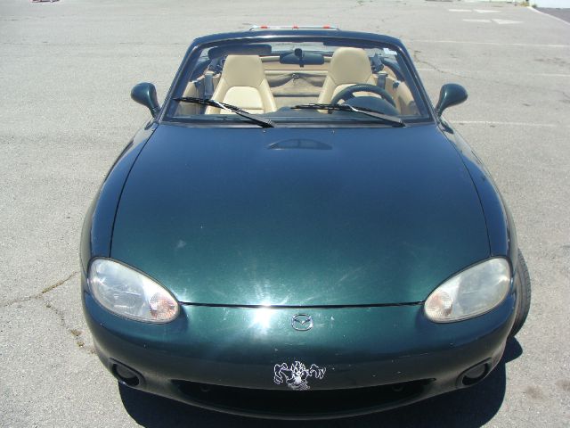 1999 Mazda MX-5 Miata Base