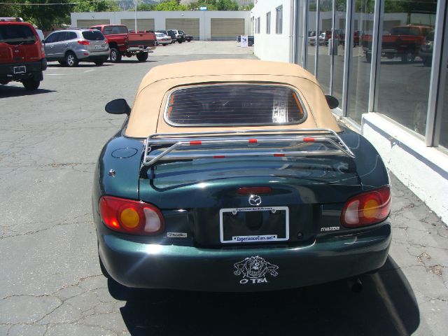 1999 Mazda MX-5 Miata Base