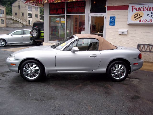 1999 Mazda MX-5 Miata Unknown