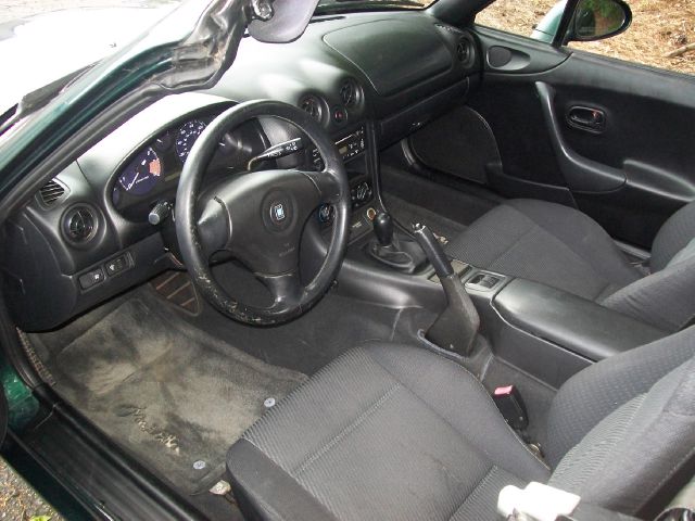 2000 Mazda MX-5 Miata Unknown