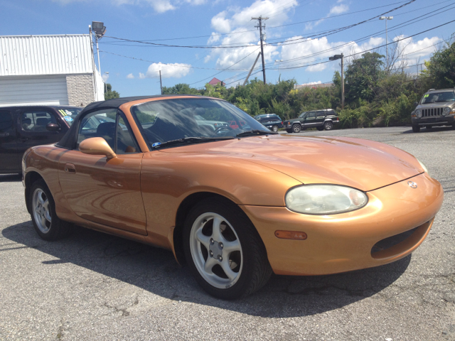 2000 Mazda MX-5 Miata SE