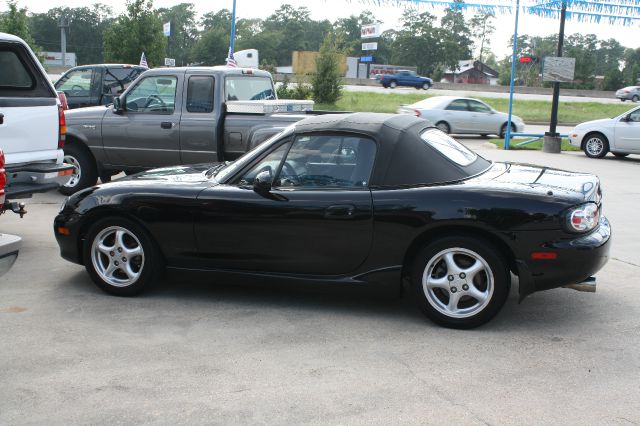 2001 Mazda MX-5 Miata Base