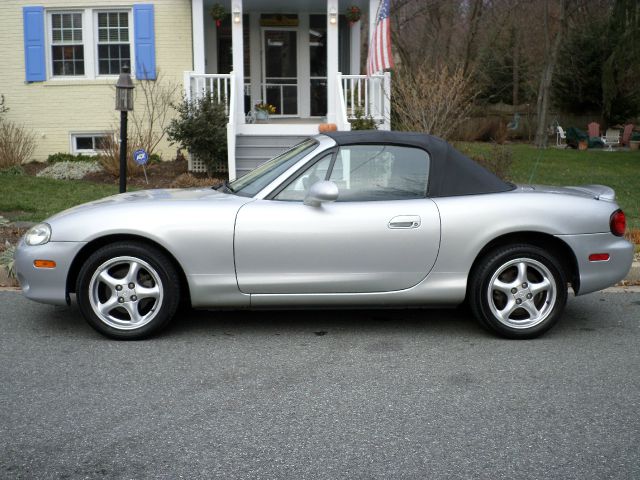 2002 Mazda MX-5 Miata Base